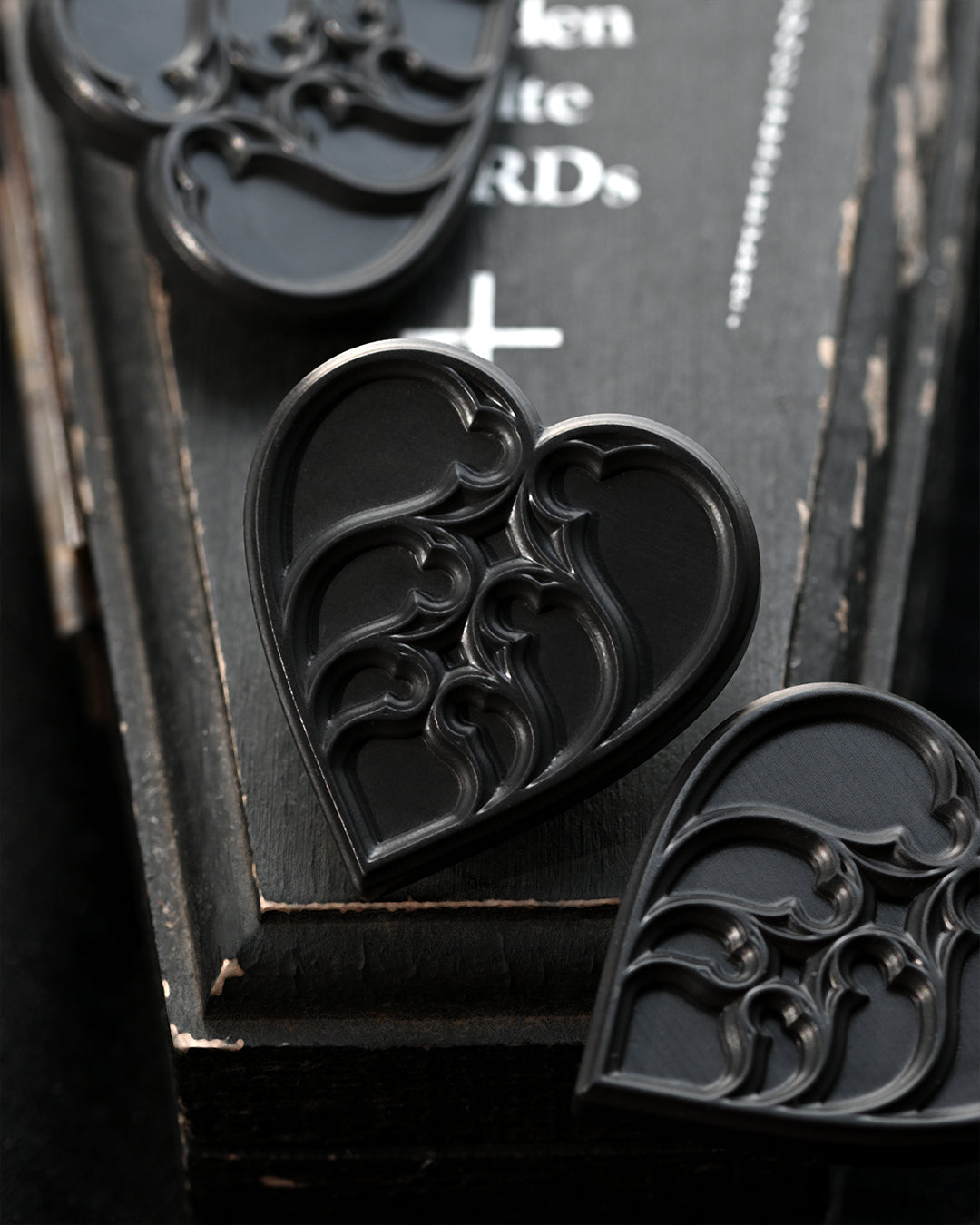 Gothic Architecture Heart Pin / Brooch - BLACK